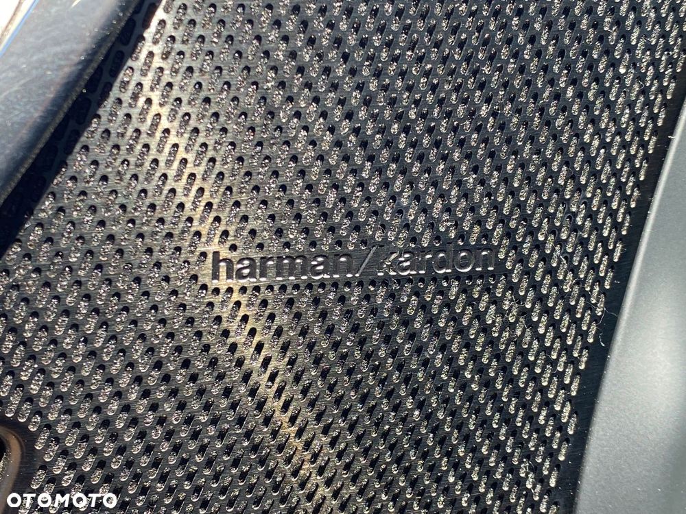 Volvo V90 Cross Country D5 AWD Pro - 28