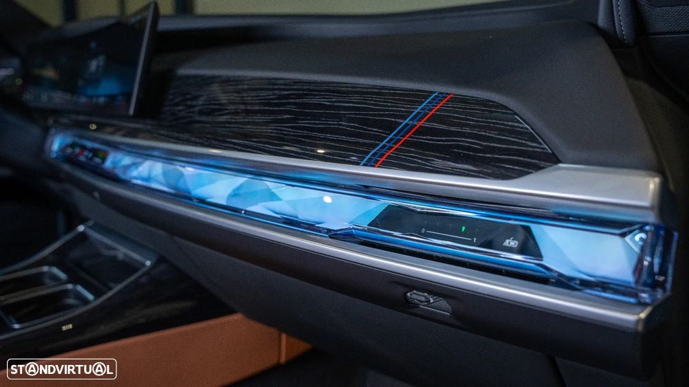 BMW 740 d xDrive Pack Desportivo M Pro - 19