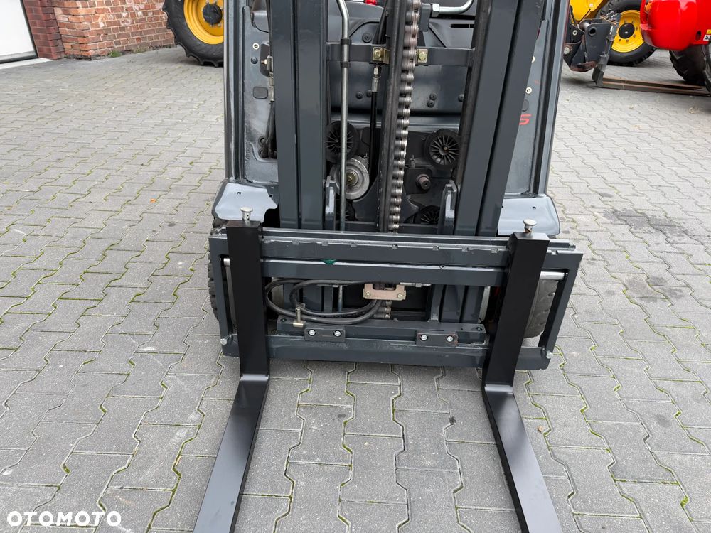 Linde E16-02 - 10