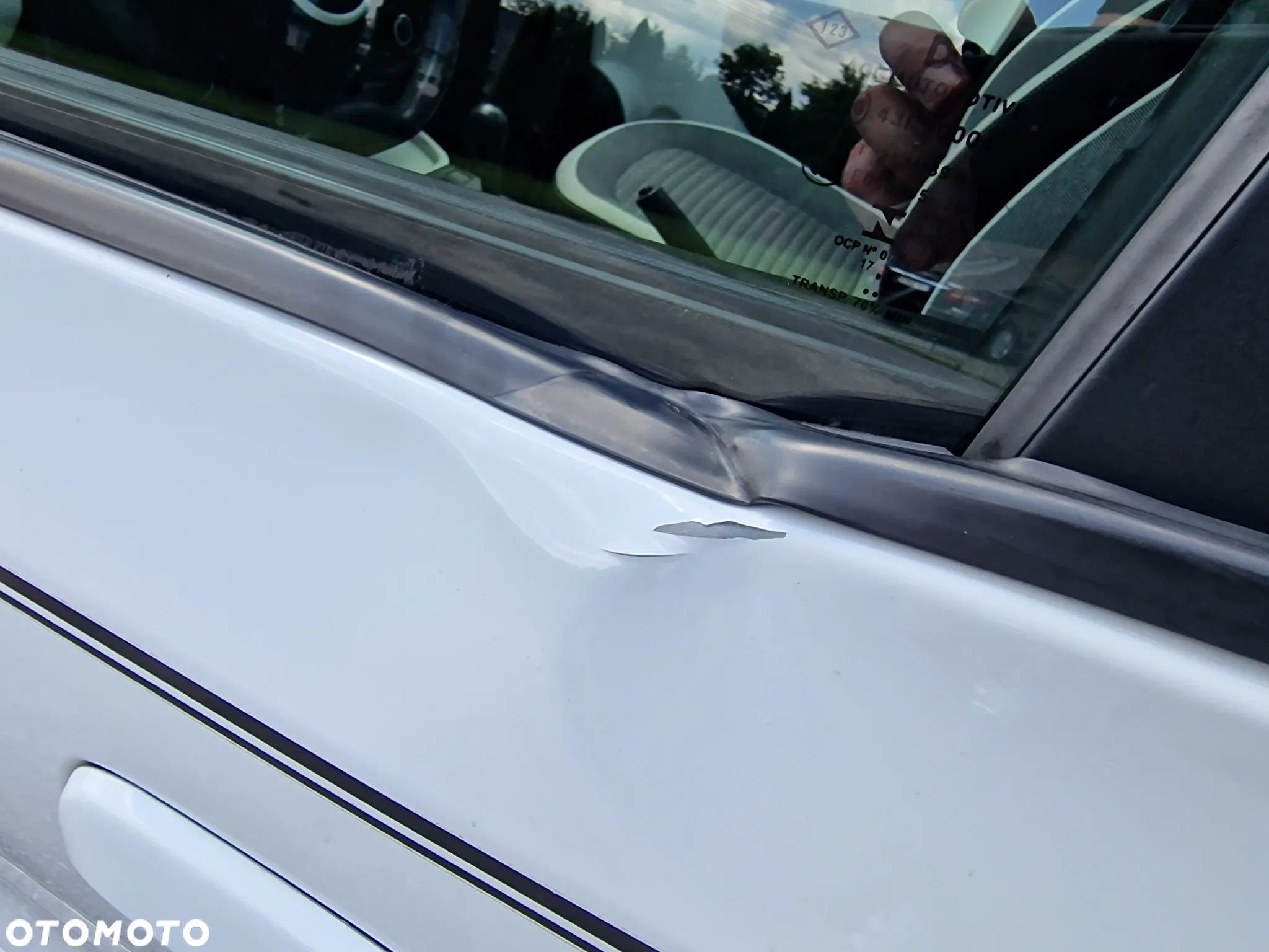 Renault Twingo ENERGY TCe 90 EDC Cosmic - 24