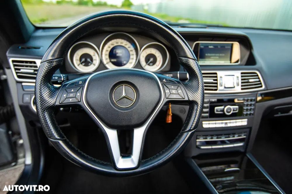 Mercedes-Benz E - 10