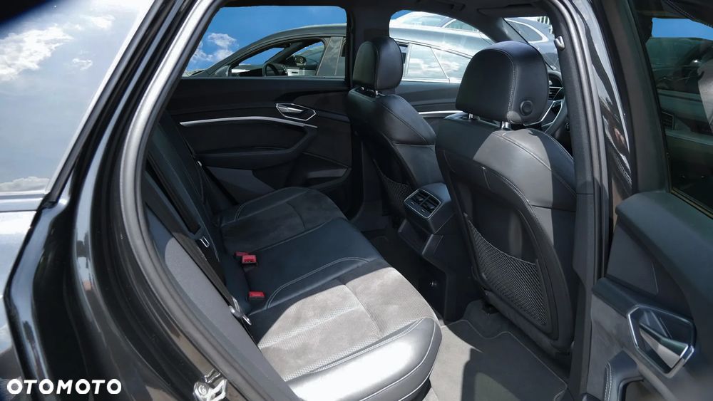 Audi e-tron 50 Quattro S line - 10
