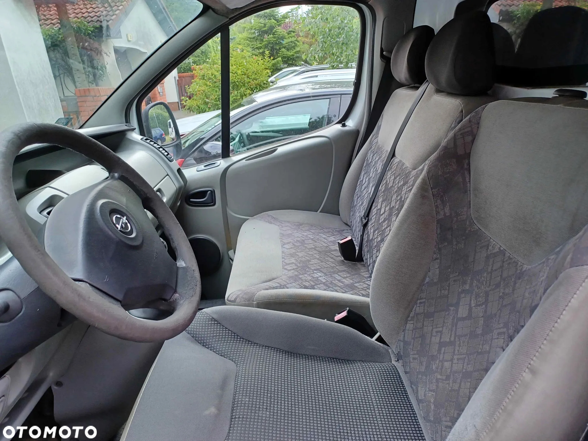 Opel VIVARO - 8