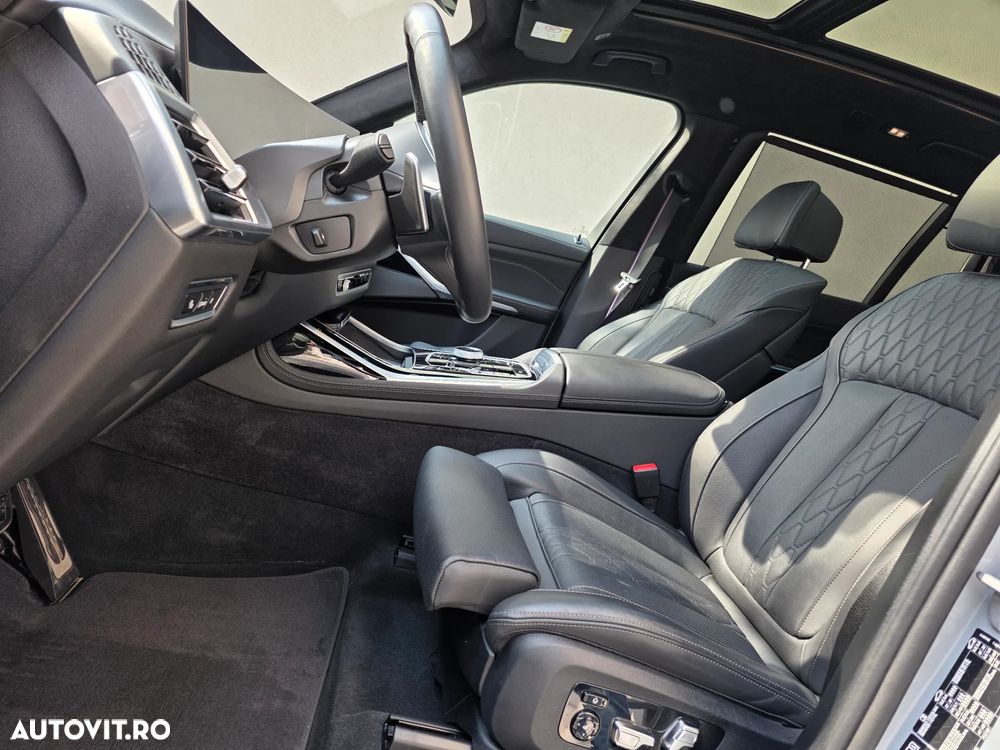 BMW X7 xDrive40d AT MHEV - 17