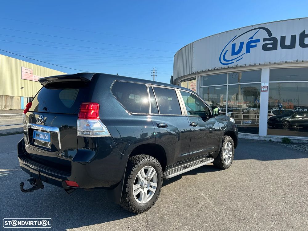 Toyota Land Cruiser - 15