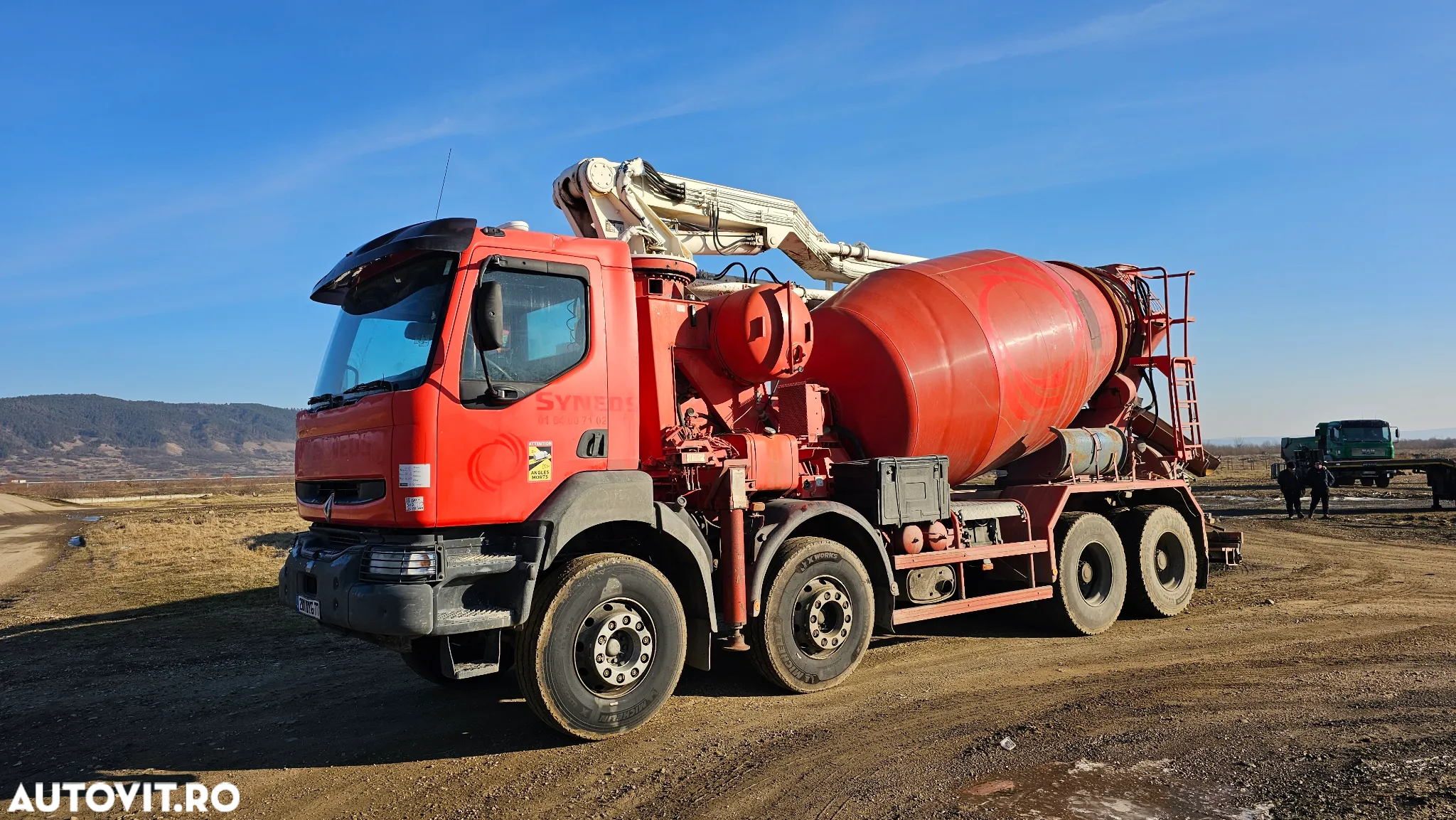 Renault Kerax  430, 8x4 Autobetonieră cu pompă de beton - 2