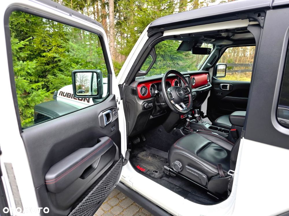 Jeep Wrangler - 6