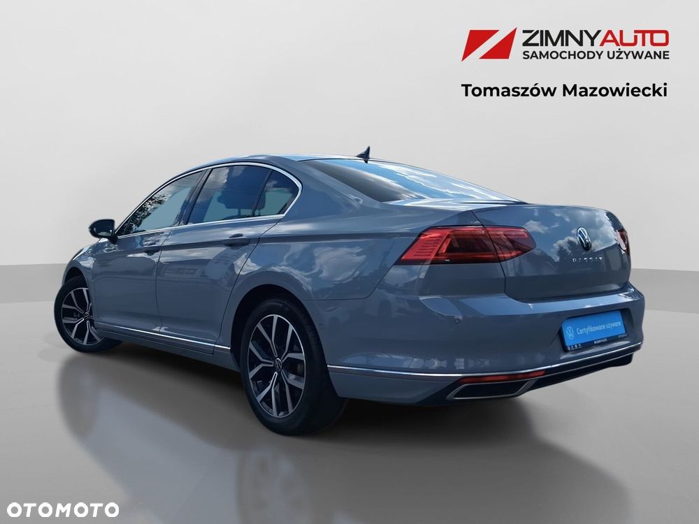 Volkswagen Passat - 5