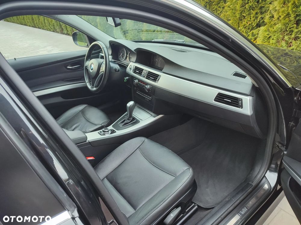 BMW Seria 3 320d - 9