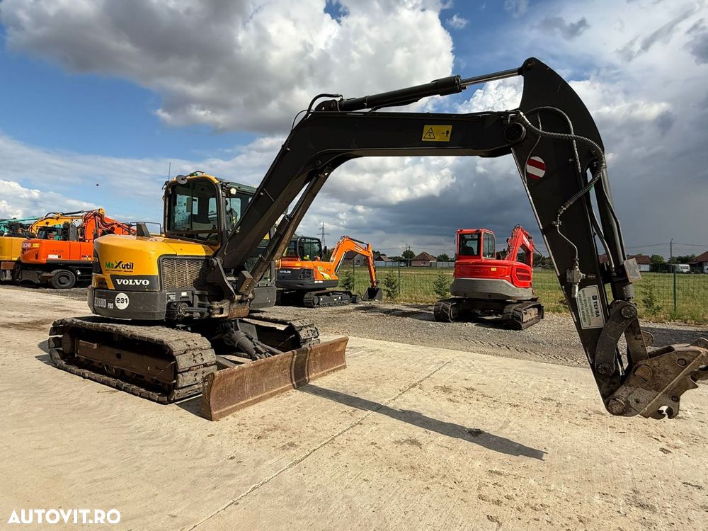 Volvo ECR88D Excavator - 3