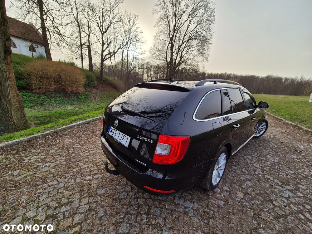 Skoda Superb 1.6 TDI GreenLine - 6