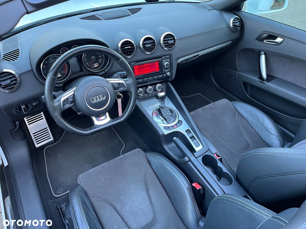 Audi TT Roadster 2.0 TFSI S tronic quattro - 21