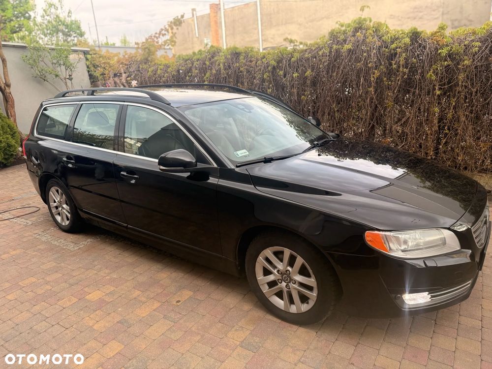 Volvo V70 D2 Summum - 3