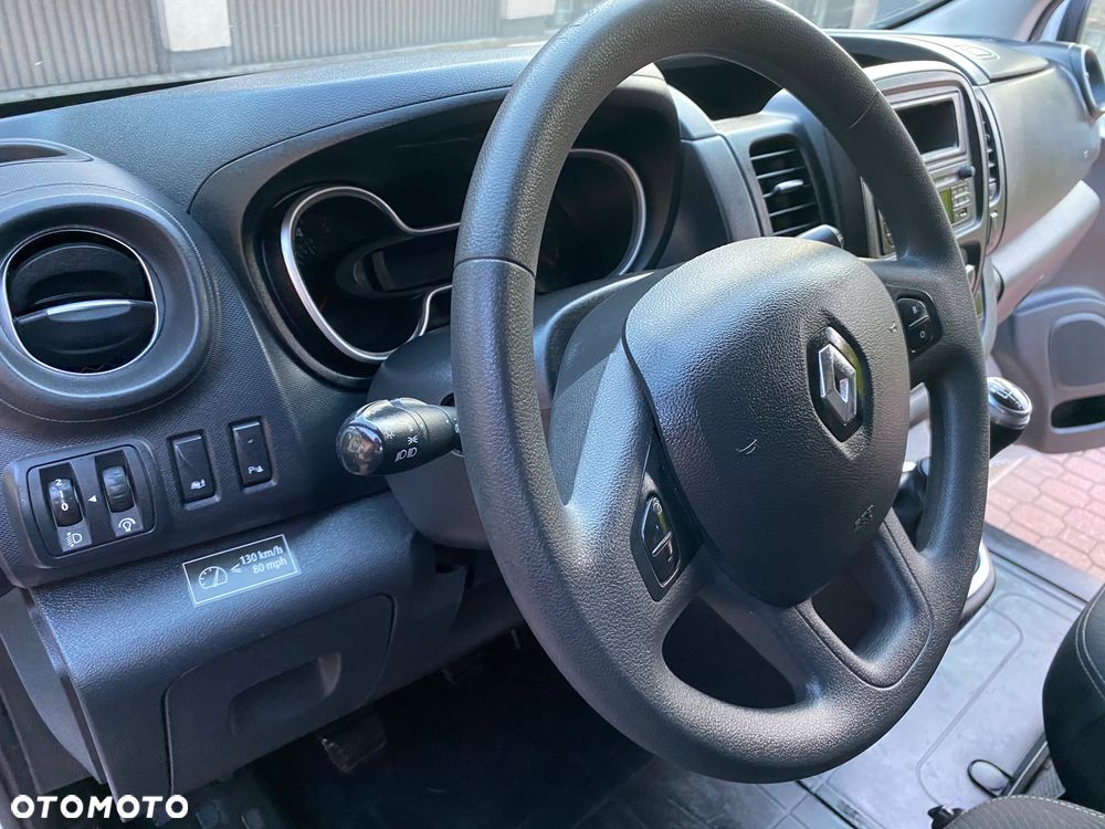 Renault TRAFIC L1 H1  120 koni 2.0 dci - 23