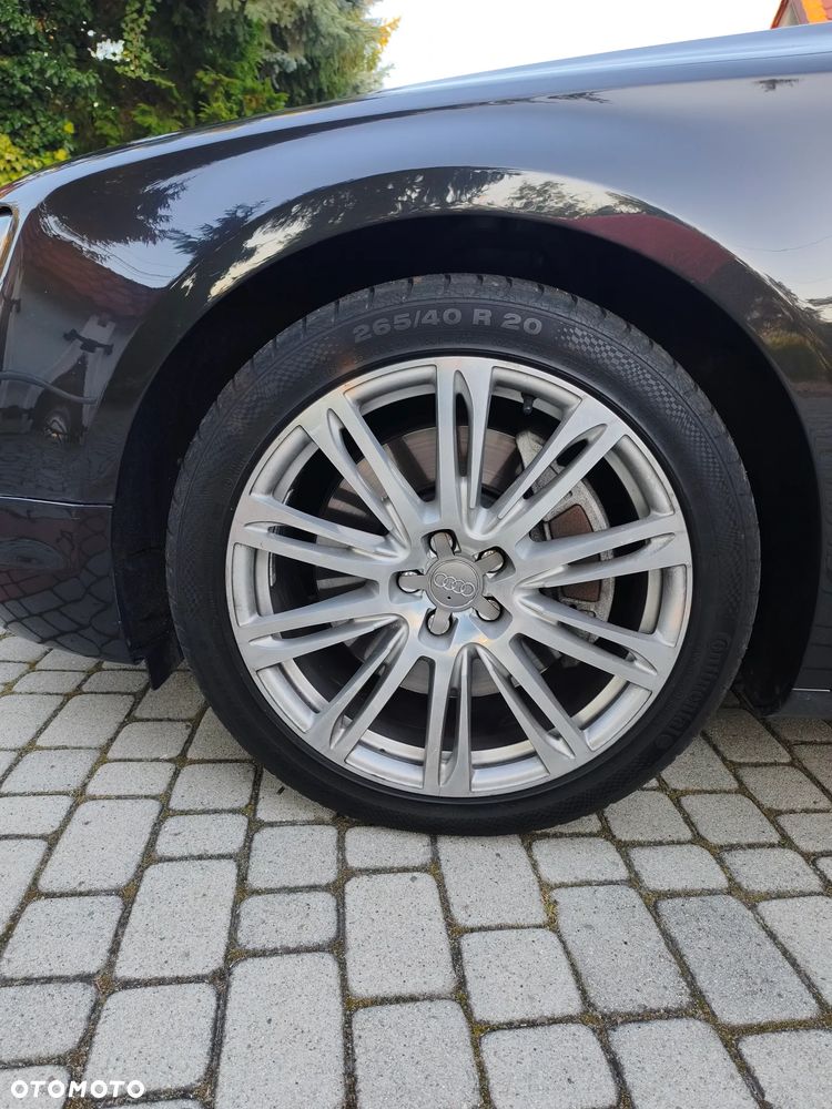 Audi A8 4.2 TDI Quattro - 12