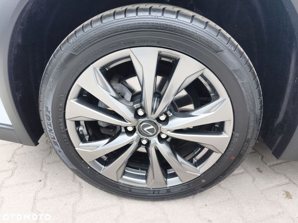 Lexus UX 200 GPF F Sport Design 2WD - 16