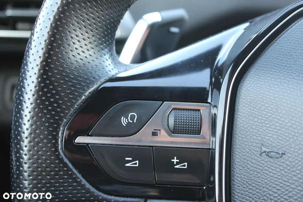 Peugeot 3008 BlueHDi 180 Stop & Start EAT8 GT - 17