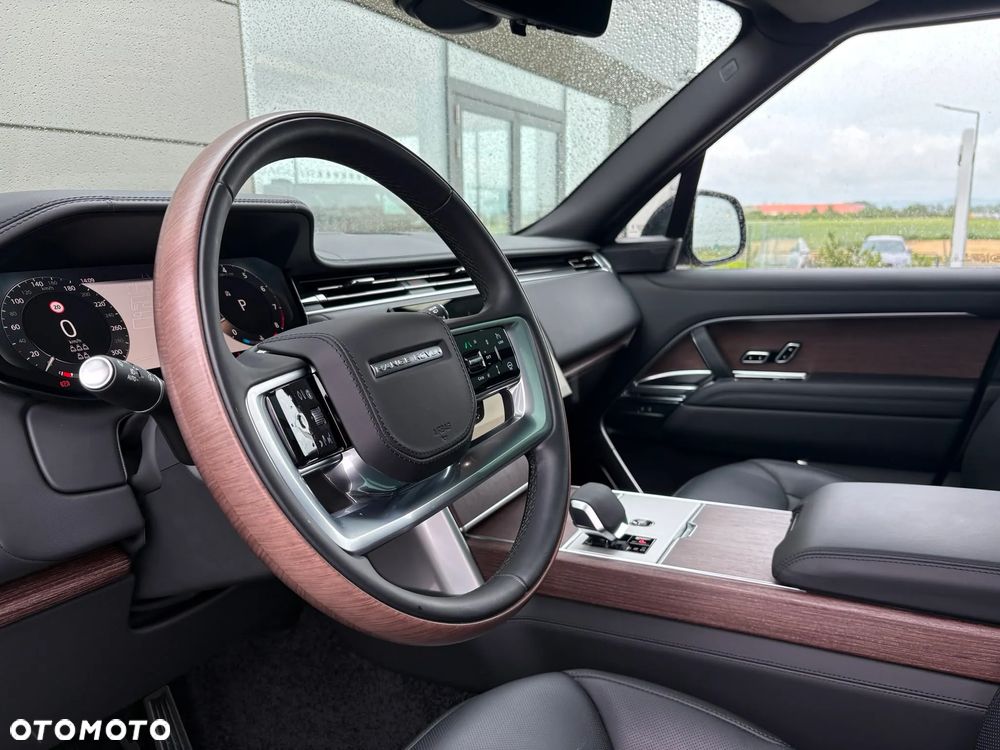 Land Rover Range Rover 4.4 V8 P535 LWB Autobiography - 8