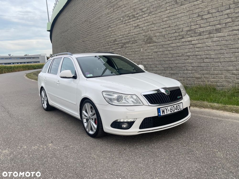 Skoda Octavia 2.0 TDI DPF RS DSG - 7