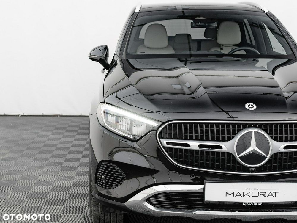 Mercedes-Benz GLC - 9