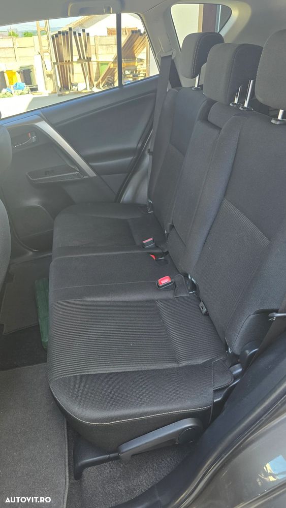 Toyota RAV4 2.2 D-4D 4WD Executive - 10