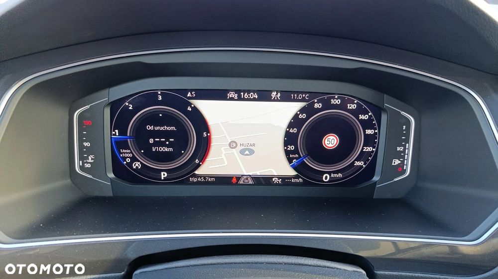 Volkswagen Tiguan - 38