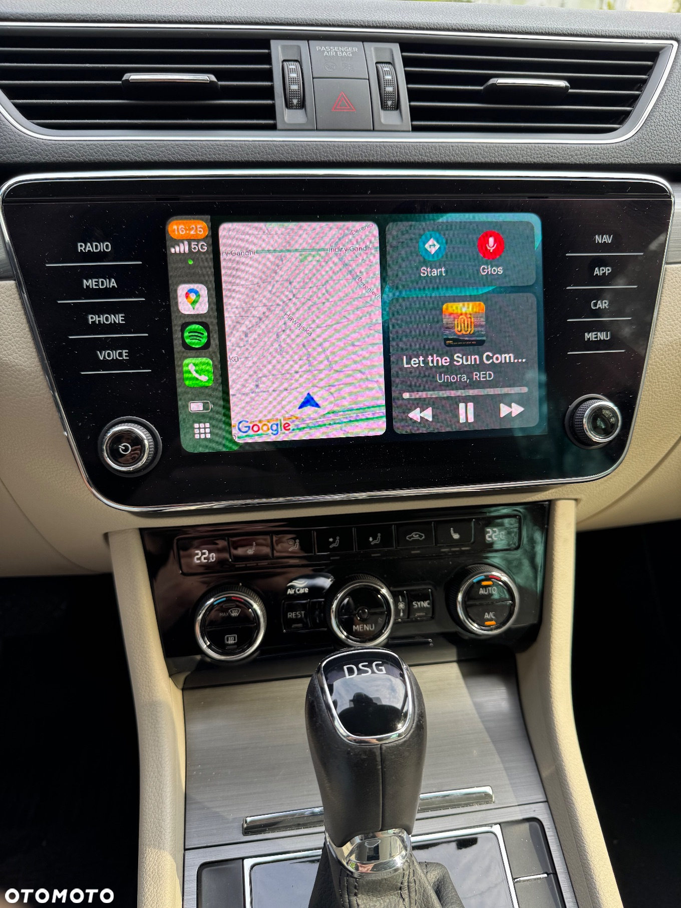 Skoda Superb 2.0 TDI SCR Style DSG - 27