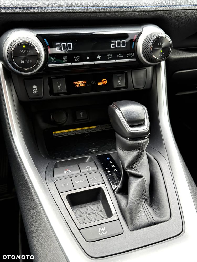 Toyota RAV4 2.5 Hybrid Selection 4x2 - 16