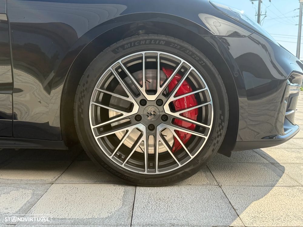 Porsche Panamera Turbo E-Hybrid - 12