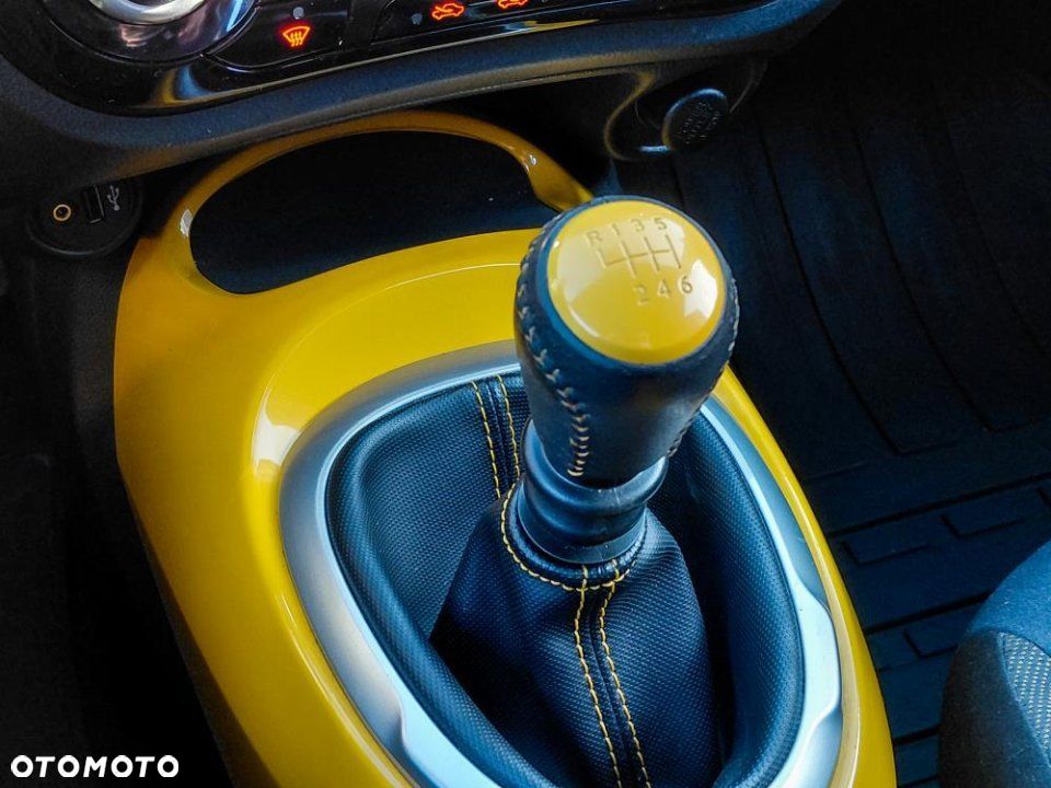 Nissan Juke - 23