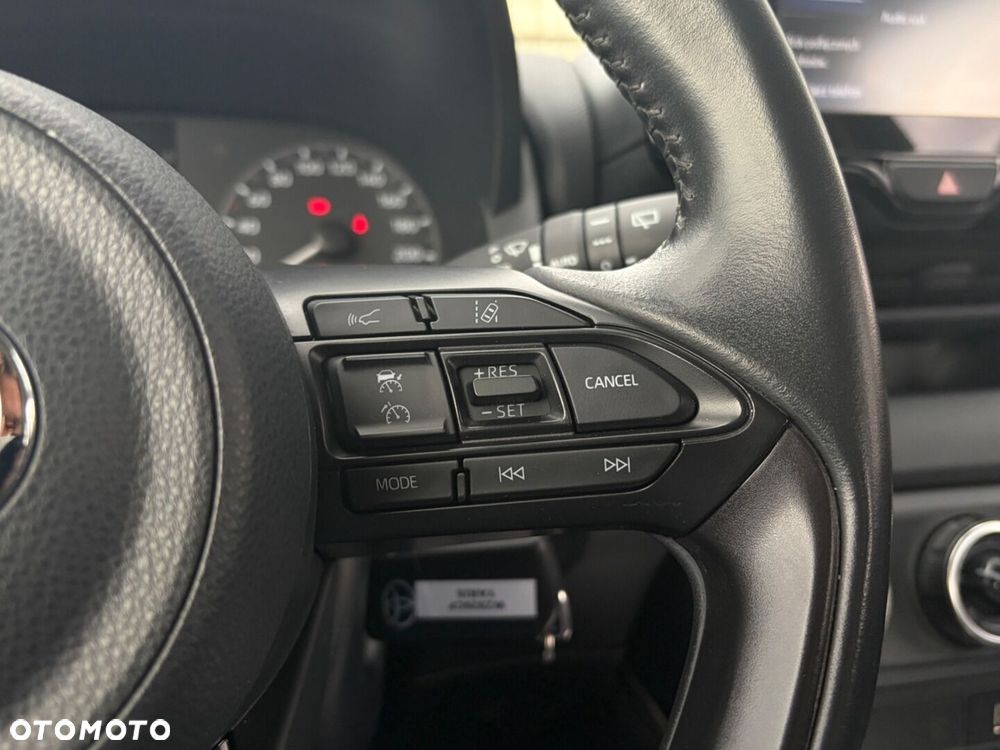 Toyota Yaris 1.5 Comfort - 22
