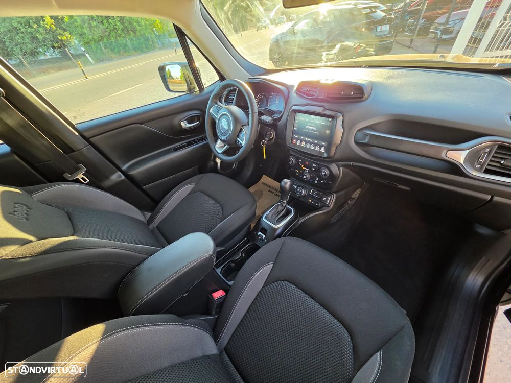 Jeep Renegade 1.3 T-GDI 4xe Auto Upland - 13