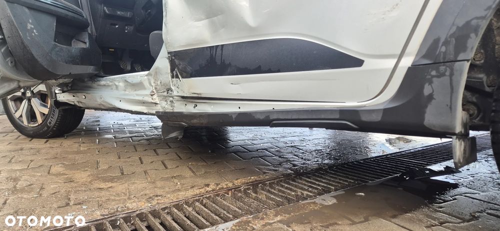 Dacia Jogger 1.0 TCe Extreme 7os - 12