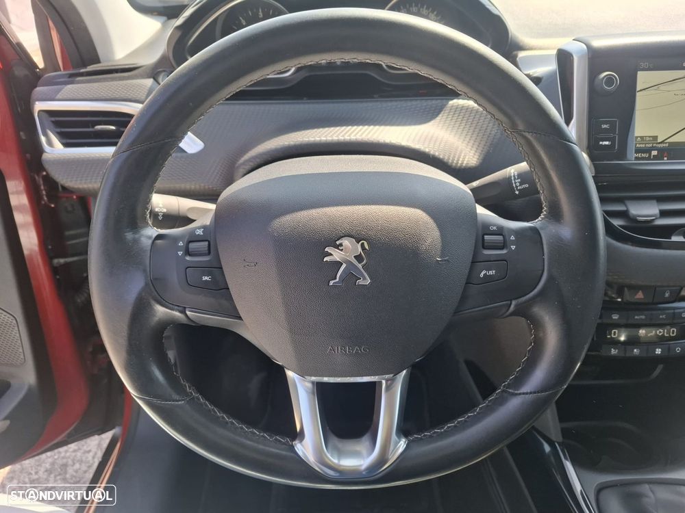 Peugeot 2008 1.6 BlueHDi Allure - 19
