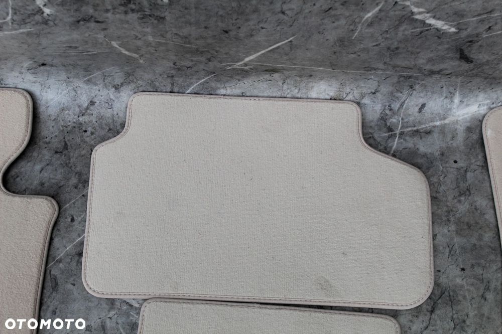 DYWANIKI WELUROWE BMW G30 7431232 NOWE - 6