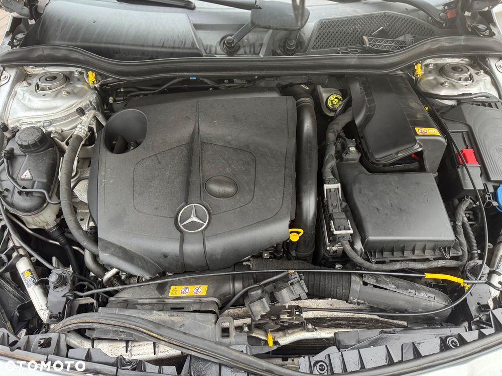 Mercedes-Benz CLA 200 d 7G-DCT UrbanStyle Edition - 12