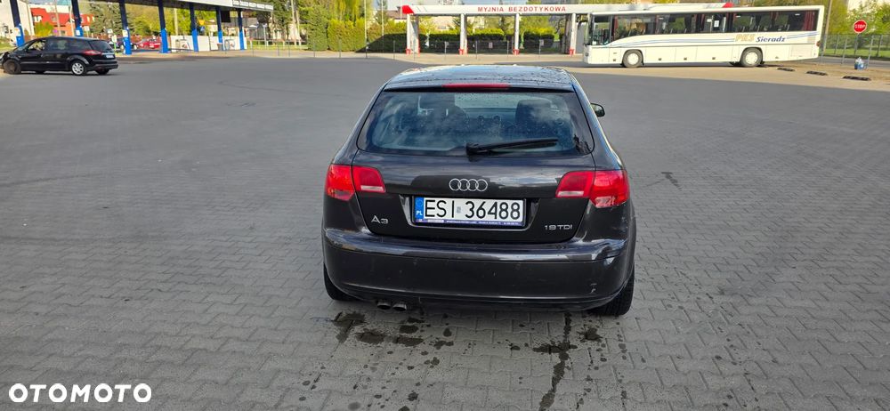 Audi A3 Sportback - 5