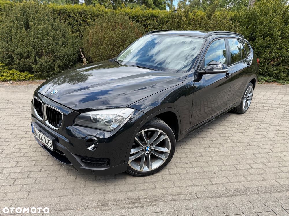 BMW X1 xDrive20i Sport Line - 13