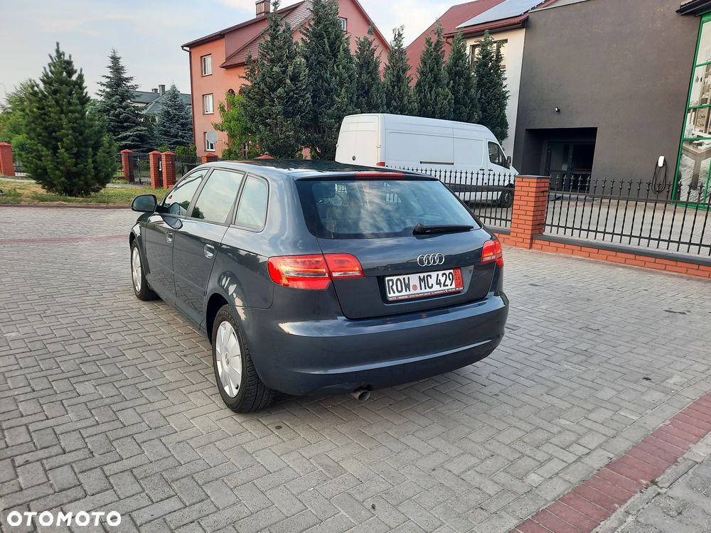 Audi A3 Sportback - 10