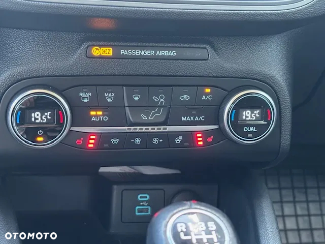 Ford Focus 1.5 EcoBlue Connected - 20