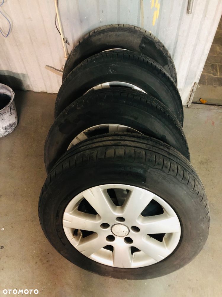 Volkswagen Golf Plus 2.0 TDI Sportline - 19