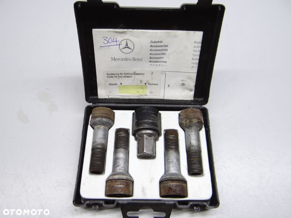 ML W164 Sruby zabezpieczajace szpilki - 1