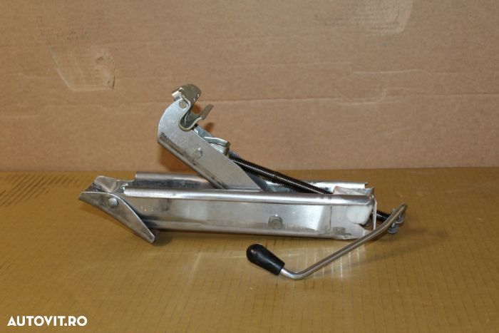 Cric auto OEM Volkswagen VW Fox Polo Ibiza Cordoba 6Q0011031D - 1
