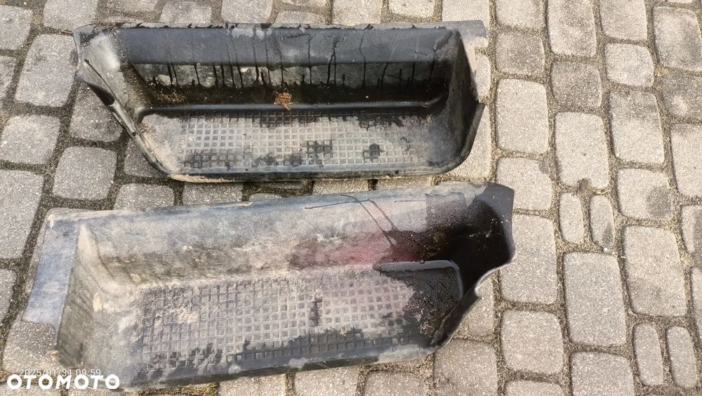 Nakładka progu stopień drzwi przód VW T4 caravelle 90-95r. - 2