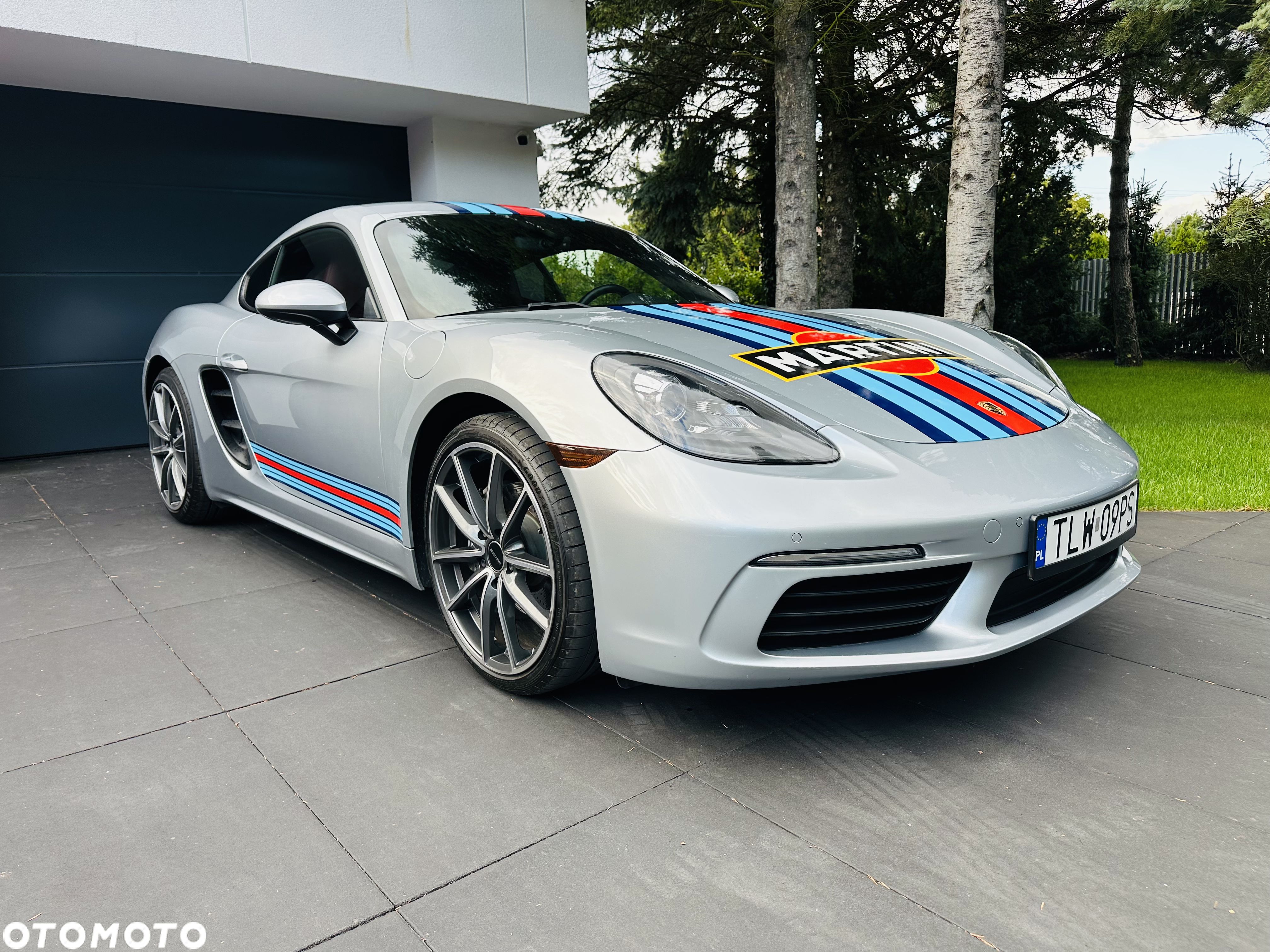Porsche 718 Cayman Standard - 1