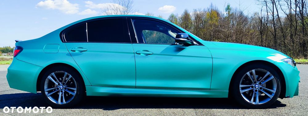 BMW Seria 3 320i Sport Line - 7