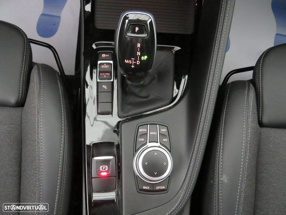 BMW X1 16 d sDrive xLine Auto - 44