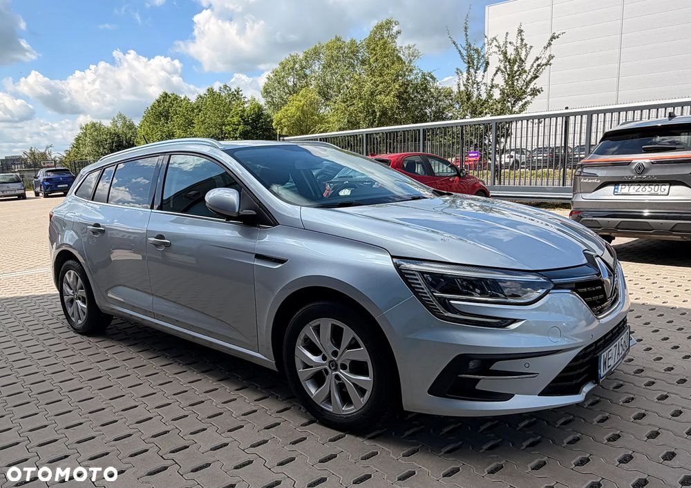 Renault Megane 1.5 Blue dCi Zen - 8