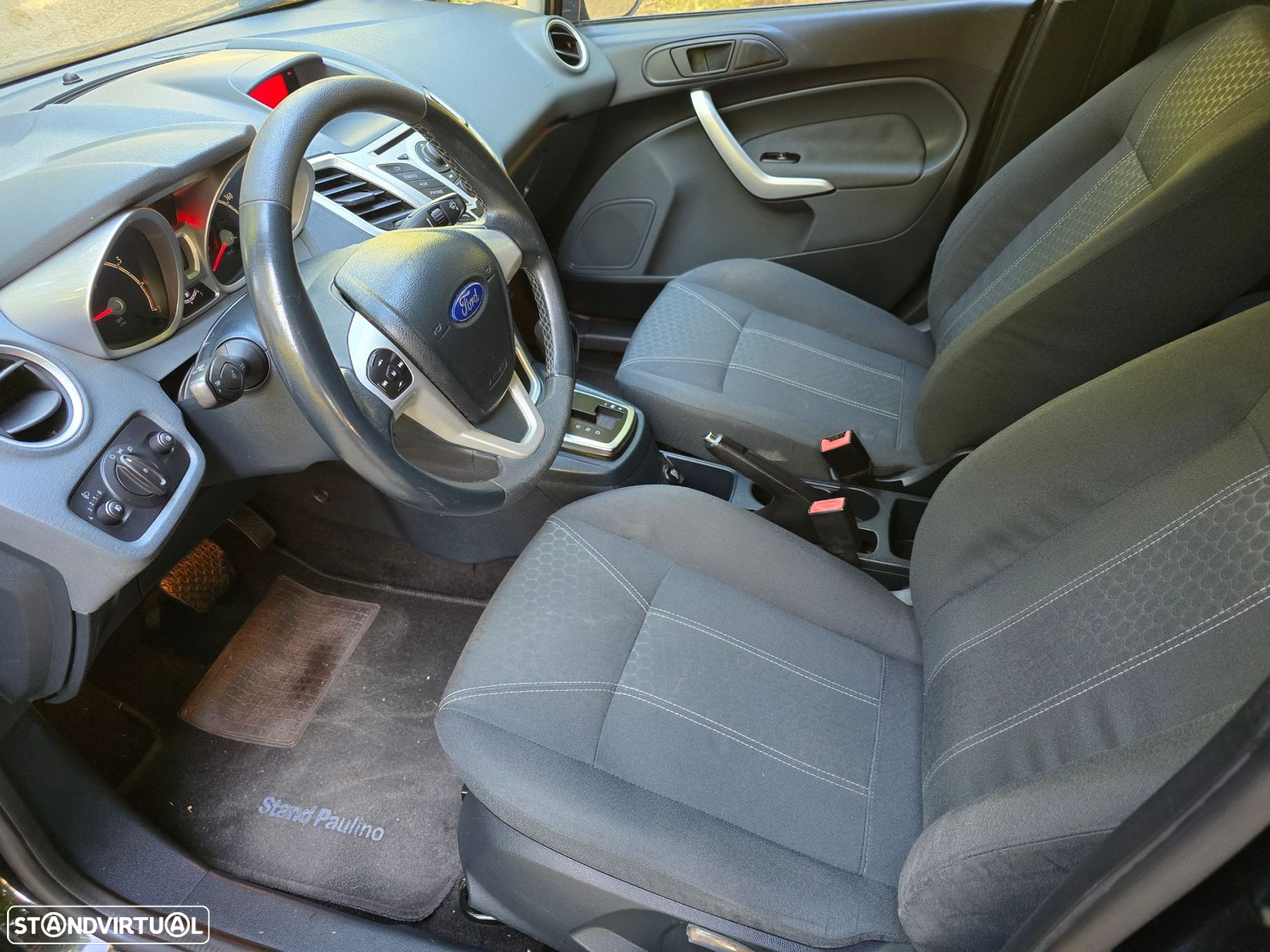 Ford Fiesta 1.4 Titanium Aut. - 20