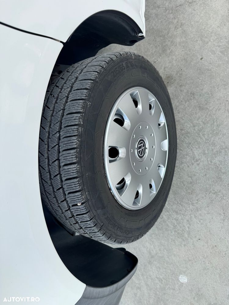 Volkswagen Transporter - 25